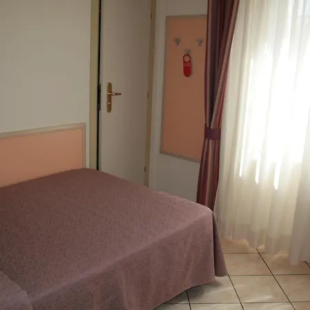 Sileoni Dependance Antonio Marina di Cecina