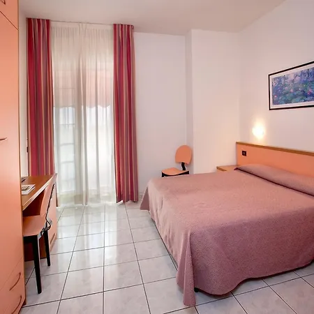 Sileoni Dependance Antonio Marina di Cecina