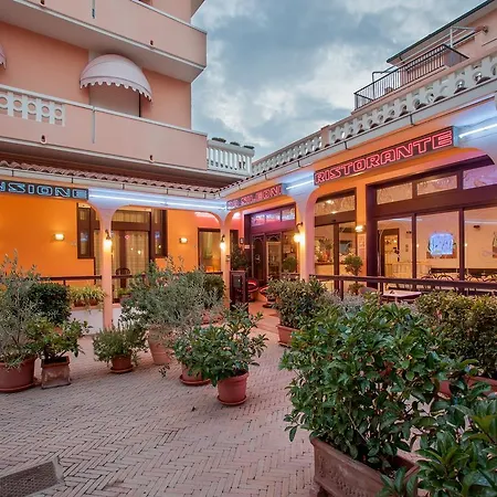 Sileoni Dependance Antonio Marina di Cecina